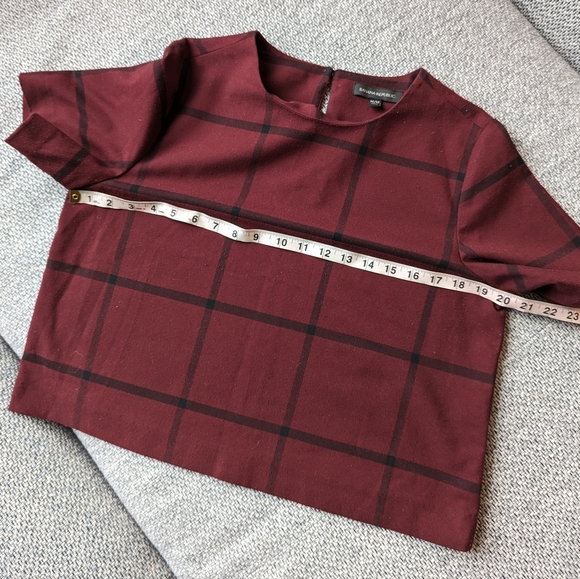 Banana Republic checkered crop blouse - Picture 7 of 8